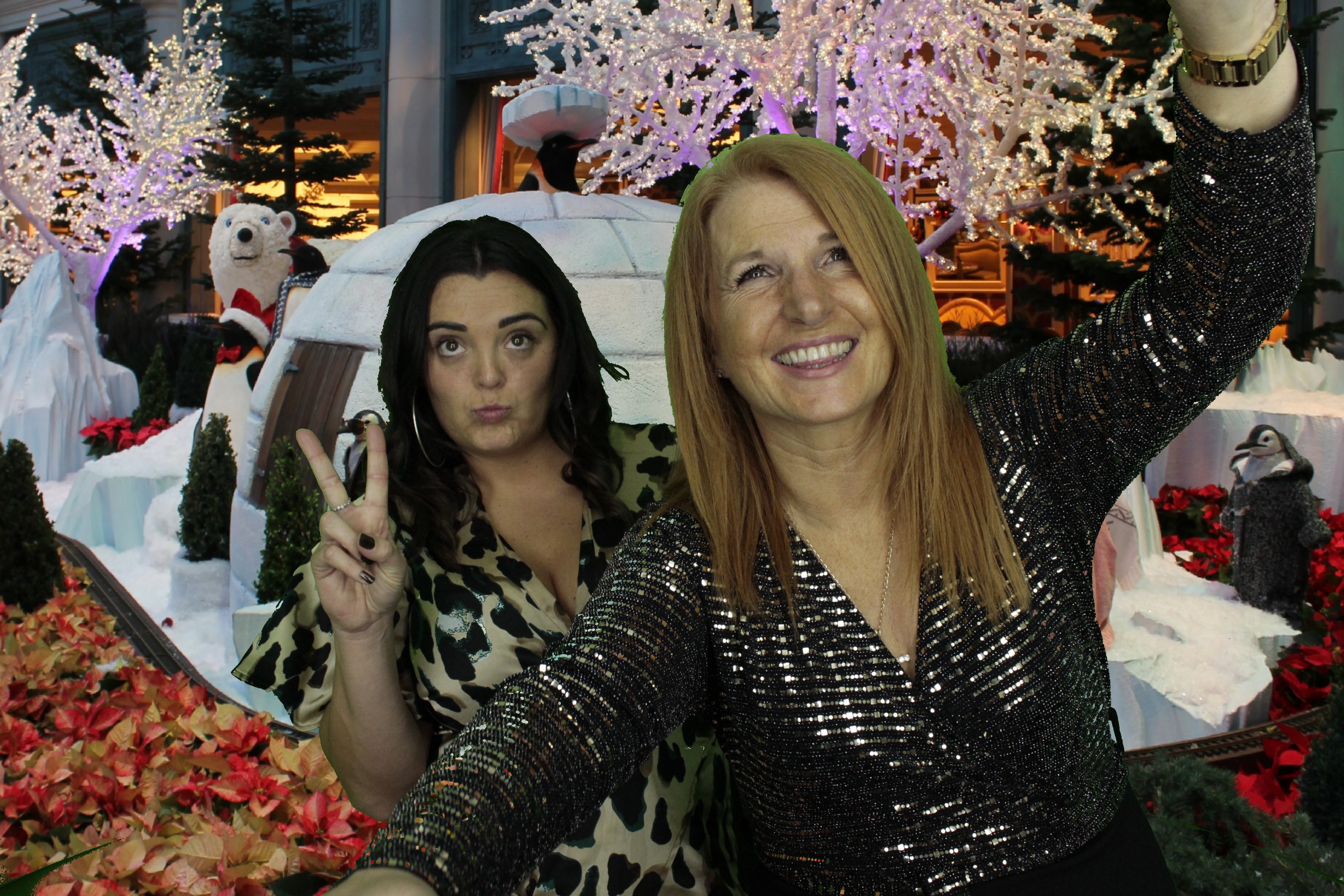 Silvermere Christmas Party | View more photos from the event at gallery.myphotoboothexperience.co.uk/u/MyPhotoBoothExperienceLtd/Silvermere-Christmas-Party-3